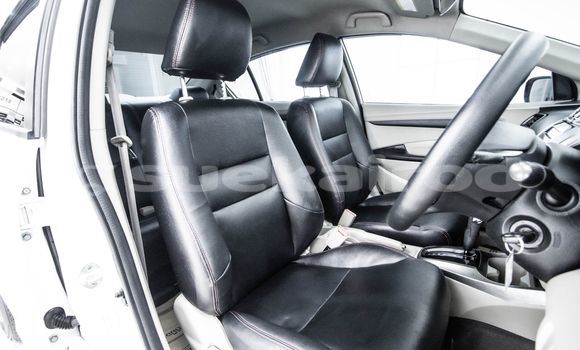 Buy Used Honda City White Car in Bangkok in Bangkok Buy Used Honda City White Car in Bangkok in Bangkok