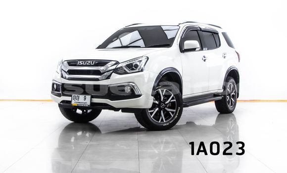 Buy Used Isuzu MU-X White Car in Bangkok in Bangkok Buy Used Isuzu MU-X White Car in Bangkok in Bangkok