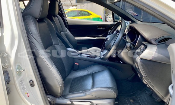 Buy Used Toyota C-HR White Car in Bangkok in Bangkok Buy Used Toyota C-HR White Car in Bangkok in Bangkok