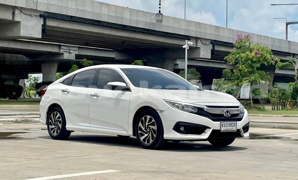Buy Used Honda Civic White Car in Bangkok in Bangkok Buy Used Honda Civic White Car in Bangkok in Bangkok