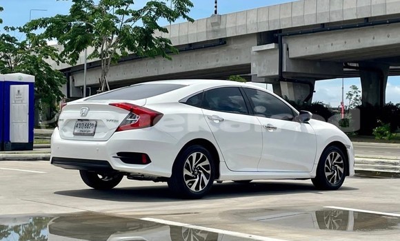 Buy Used Honda Civic White Car in Bangkok in Bangkok Buy Used Honda Civic White Car in Bangkok in Bangkok