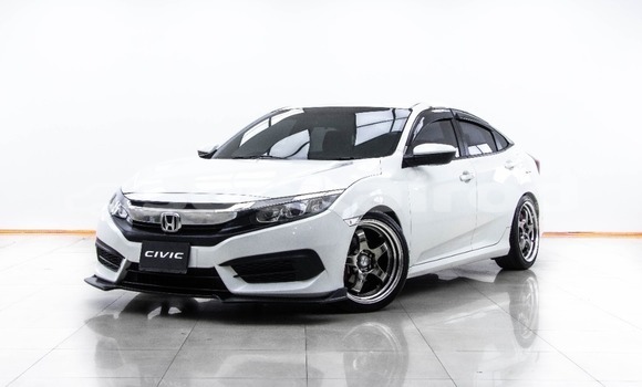 Buy Used Honda Civic White Car in Bangkok in Bangkok