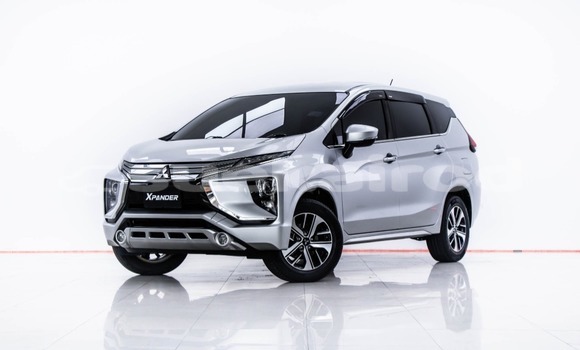 ซื้อ รถมือสอง Mitsubishi Xpander อื่น ๆ รถยนต์ ใน %{เมือง} ใน กรุงเทพมหานคร