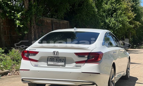 Buy Used Honda Accord White Car in Bangkok in Bangkok Buy Used Honda Accord White Car in Bangkok in Bangkok