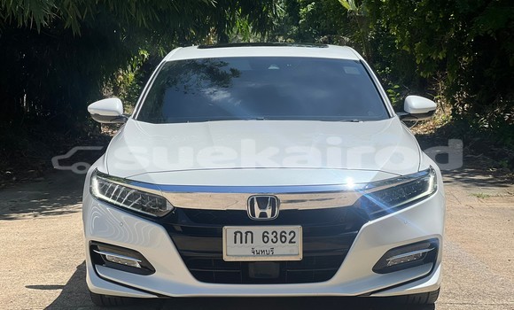 Buy Used Honda Accord White Car in Bangkok in Bangkok Buy Used Honda Accord White Car in Bangkok in Bangkok