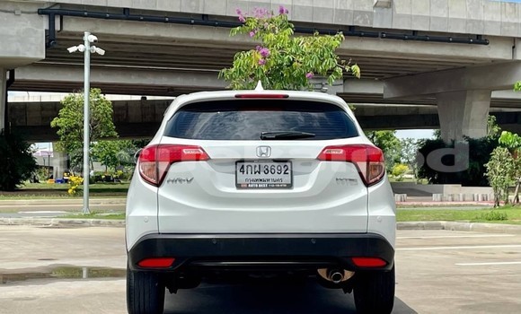ซื้อ รถมือสอง Honda HR-V ขาว รถยนต์ ใน %{เมือง} ใน กรุงเทพมหานคร ซื้อ รถมือสอง Honda HR-V ขาว รถยนต์ ใน %{เมือง} ใน กรุงเทพมหานคร