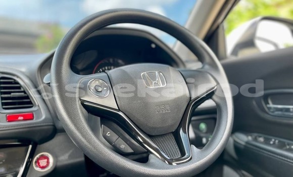 ซื้อ รถมือสอง Honda HR-V ขาว รถยนต์ ใน %{เมือง} ใน กรุงเทพมหานคร ซื้อ รถมือสอง Honda HR-V ขาว รถยนต์ ใน %{เมือง} ใน กรุงเทพมหานคร