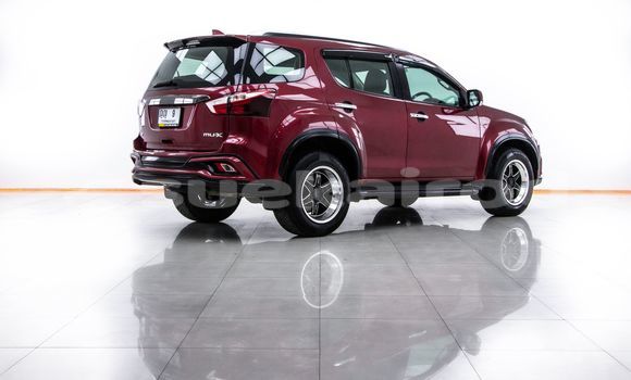 ซื้อ รถมือสอง Isuzu MU-X สีแดง รถยนต์ ใน %{เมือง} ใน กรุงเทพมหานคร ซื้อ รถมือสอง Isuzu MU-X สีแดง รถยนต์ ใน %{เมือง} ใน กรุงเทพมหานคร