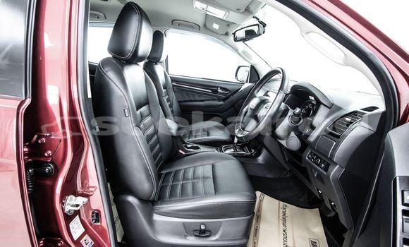 ซื้อ รถมือสอง Isuzu MU-X สีแดง รถยนต์ ใน %{เมือง} ใน กรุงเทพมหานคร ซื้อ รถมือสอง Isuzu MU-X สีแดง รถยนต์ ใน %{เมือง} ใน กรุงเทพมหานคร