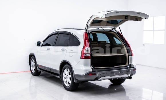 Buy Used Honda CR-V White Car in Bangkok in Bangkok Buy Used Honda CR-V White Car in Bangkok in Bangkok