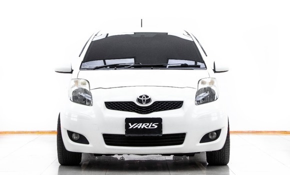 ซื้อ รถมือสอง Toyota Yaris ขาว รถยนต์ ใน %{เมือง} ใน กรุงเทพมหานคร ซื้อ รถมือสอง Toyota Yaris ขาว รถยนต์ ใน %{เมือง} ใน กรุงเทพมหานคร