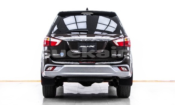 ซื้อ รถมือสอง Isuzu MU-X สีน้ำตาล รถยนต์ ใน %{เมือง} ใน กรุงเทพมหานคร ซื้อ รถมือสอง Isuzu MU-X สีน้ำตาล รถยนต์ ใน %{เมือง} ใน กรุงเทพมหานคร