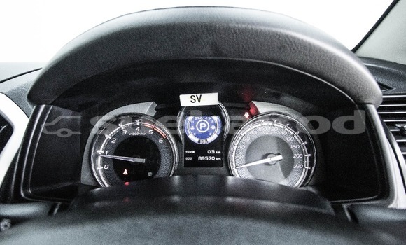 ซื้อ รถมือสอง Isuzu MU-X สีน้ำตาล รถยนต์ ใน %{เมือง} ใน กรุงเทพมหานคร ซื้อ รถมือสอง Isuzu MU-X สีน้ำตาล รถยนต์ ใน %{เมือง} ใน กรุงเทพมหานคร