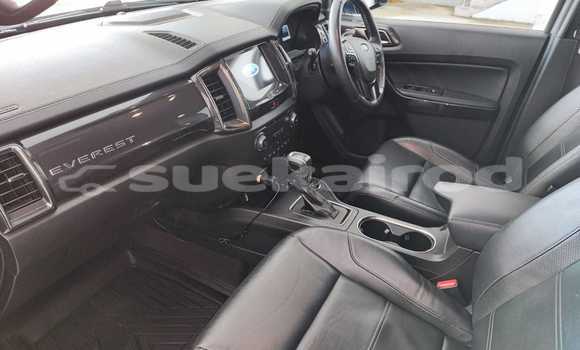Buy Used Ford Everest Blue Car in Phuket in Phuket Buy Used Ford Everest Blue Car in Phuket in Phuket
