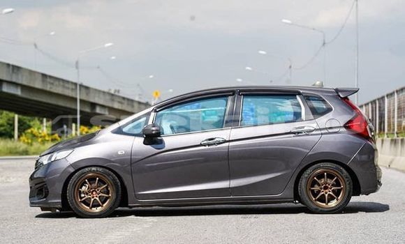 ซื้อ รถมือสอง Honda Jazz สีดำ รถยนต์ ใน %{เมือง} ใน กรุงเทพมหานคร ซื้อ รถมือสอง Honda Jazz สีดำ รถยนต์ ใน %{เมือง} ใน กรุงเทพมหานคร