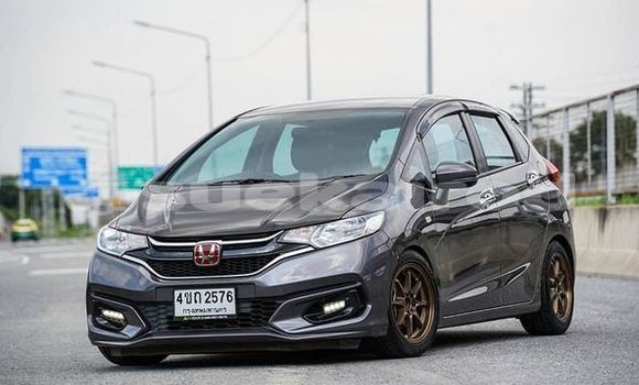 ซื้อ รถมือสอง Honda Jazz สีดำ รถยนต์ ใน %{เมือง} ใน กรุงเทพมหานคร ซื้อ รถมือสอง Honda Jazz สีดำ รถยนต์ ใน %{เมือง} ใน กรุงเทพมหานคร