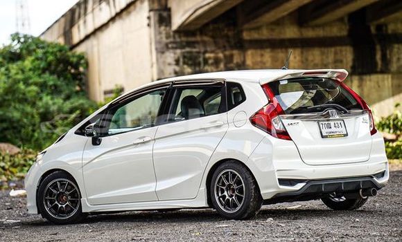 ซื้อ รถมือสอง Honda Jazz ขาว รถยนต์ ใน %{เมือง} ใน กรุงเทพมหานคร ซื้อ รถมือสอง Honda Jazz ขาว รถยนต์ ใน %{เมือง} ใน กรุงเทพมหานคร