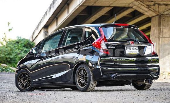 ซื้อ รถมือสอง Honda Jazz สีดำ รถยนต์ ใน %{เมือง} ใน กรุงเทพมหานคร ซื้อ รถมือสอง Honda Jazz สีดำ รถยนต์ ใน %{เมือง} ใน กรุงเทพมหานคร