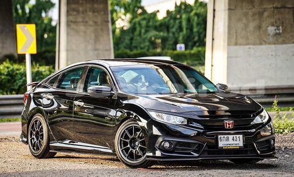 ซื้อ รถมือสอง Honda Civic สีดำ รถยนต์ ใน %{เมือง} ใน กรุงเทพมหานคร