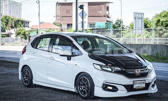 ซื้อ รถมือสอง Honda Jazz ขาว รถยนต์ ใน %{เมือง} ใน กรุงเทพมหานคร ซื้อ รถมือสอง Honda Jazz ขาว รถยนต์ ใน %{เมือง} ใน กรุงเทพมหานคร