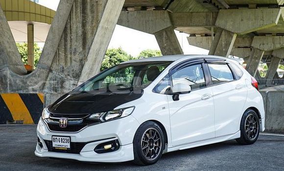ซื้อ รถมือสอง Honda Jazz ขาว รถยนต์ ใน %{เมือง} ใน กรุงเทพมหานคร ซื้อ รถมือสอง Honda Jazz ขาว รถยนต์ ใน %{เมือง} ใน กรุงเทพมหานคร