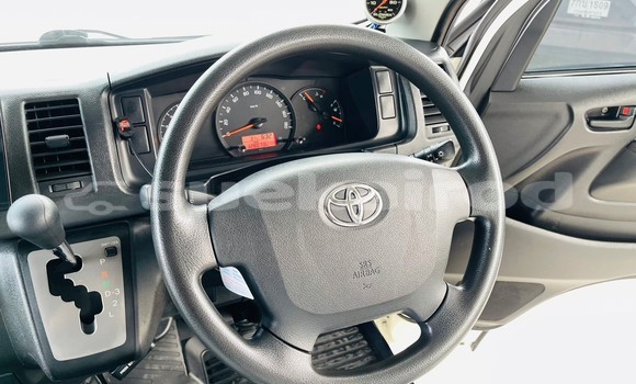 ซื้อ รถมือสอง Toyota Commuter ขาว รถยนต์ ใน %{เมือง} ใน กรุงเทพมหานคร ซื้อ รถมือสอง Toyota Commuter ขาว รถยนต์ ใน %{เมือง} ใน กรุงเทพมหานคร