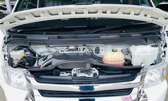 ซื้อ รถมือสอง Toyota Commuter ขาว รถยนต์ ใน %{เมือง} ใน กรุงเทพมหานคร ซื้อ รถมือสอง Toyota Commuter ขาว รถยนต์ ใน %{เมือง} ใน กรุงเทพมหานคร