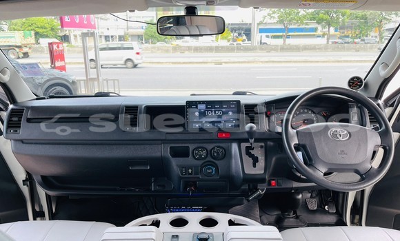 ซื้อ รถมือสอง Toyota Commuter ขาว รถยนต์ ใน %{เมือง} ใน กรุงเทพมหานคร ซื้อ รถมือสอง Toyota Commuter ขาว รถยนต์ ใน %{เมือง} ใน กรุงเทพมหานคร