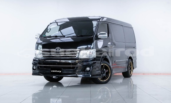 ซื้อ รถมือสอง Toyota Ventury สีดำ รถยนต์ ใน %{เมือง} ใน กรุงเทพมหานคร