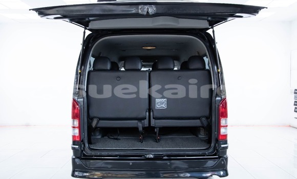 Buy Used Toyota Ventury Black Car in Bangkok in Bangkok Buy Used Toyota Ventury Black Car in Bangkok in Bangkok