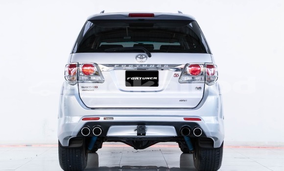 ซื้อ รถมือสอง Toyota Fortuner เงิน รถยนต์ ใน %{เมือง} ใน กรุงเทพมหานคร ซื้อ รถมือสอง Toyota Fortuner เงิน รถยนต์ ใน %{เมือง} ใน กรุงเทพมหานคร