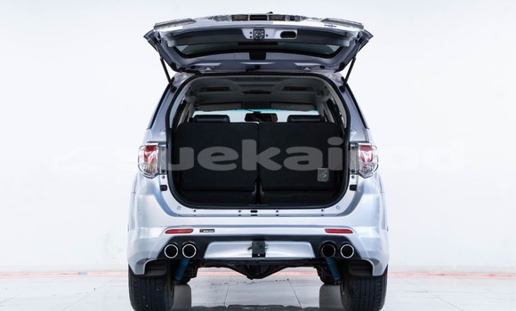 ซื้อ รถมือสอง Toyota Fortuner เงิน รถยนต์ ใน %{เมือง} ใน กรุงเทพมหานคร ซื้อ รถมือสอง Toyota Fortuner เงิน รถยนต์ ใน %{เมือง} ใน กรุงเทพมหานคร