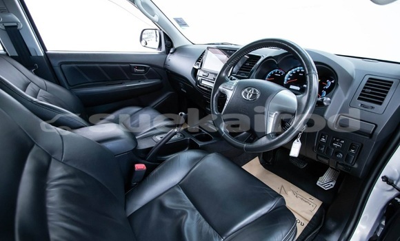 ซื้อ รถมือสอง Toyota Fortuner เงิน รถยนต์ ใน %{เมือง} ใน กรุงเทพมหานคร ซื้อ รถมือสอง Toyota Fortuner เงิน รถยนต์ ใน %{เมือง} ใน กรุงเทพมหานคร