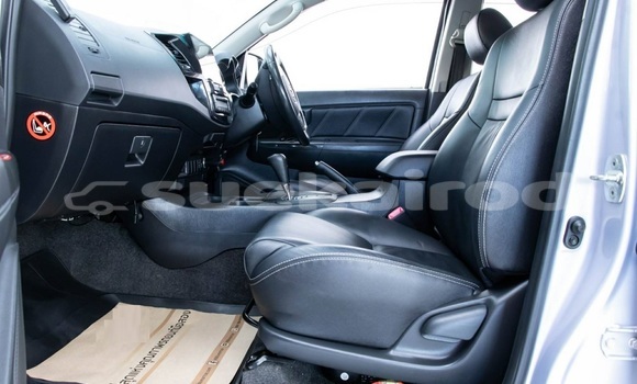 ซื้อ รถมือสอง Toyota Fortuner เงิน รถยนต์ ใน %{เมือง} ใน กรุงเทพมหานคร ซื้อ รถมือสอง Toyota Fortuner เงิน รถยนต์ ใน %{เมือง} ใน กรุงเทพมหานคร