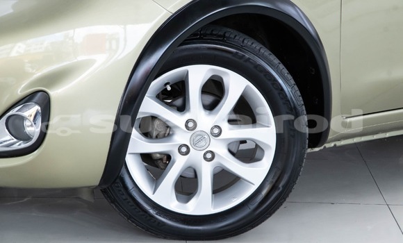 Buy Used Nissan March Green Car in Bangkok in Bangkok Buy Used Nissan March Green Car in Bangkok in Bangkok