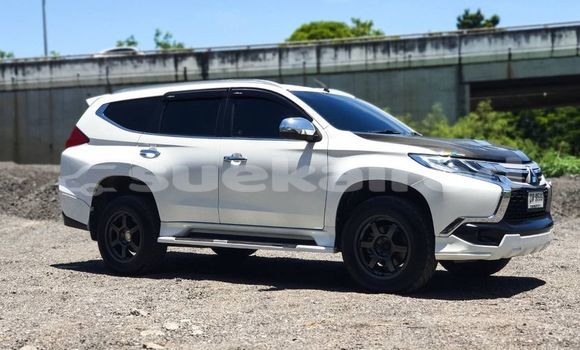 ซื้อ รถมือสอง Mitsubishi Pajero ขาว รถยนต์ ใน %{เมือง} ใน กรุงเทพมหานคร ซื้อ รถมือสอง Mitsubishi Pajero ขาว รถยนต์ ใน %{เมือง} ใน กรุงเทพมหานคร