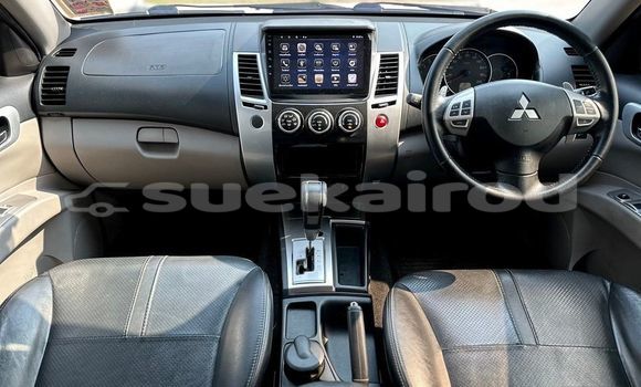 ซื้อ รถมือสอง Mitsubishi Pajero ขาว รถยนต์ ใน %{เมือง} ใน กรุงเทพมหานคร ซื้อ รถมือสอง Mitsubishi Pajero ขาว รถยนต์ ใน %{เมือง} ใน กรุงเทพมหานคร