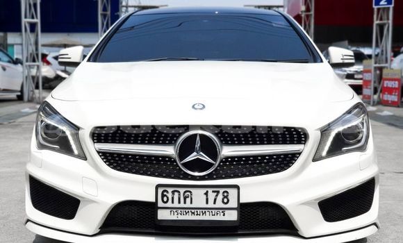 Buy Used Mercedes-Benz CL-klasse White Car in Bangkok in Bangkok