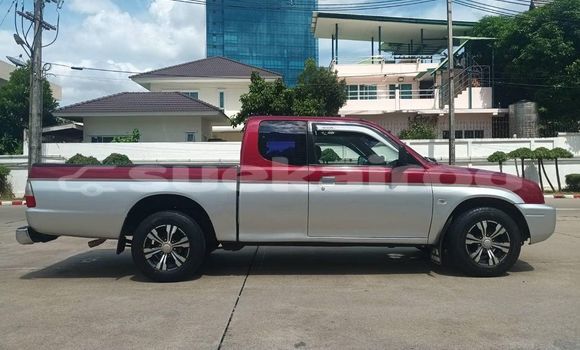 ซื้อ รถมือสอง Mitsubishi Strada สีแดง รถยนต์ ใน %{เมือง} ใน กรุงเทพมหานคร ซื้อ รถมือสอง Mitsubishi Strada สีแดง รถยนต์ ใน %{เมือง} ใน กรุงเทพมหานคร