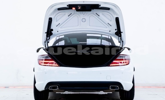 Buy Used MercedesâBenz SLKâClass White Car in Bangkok in Bangkok Buy Used MercedesâBenz SLKâClass White Car in Bangkok in Bangkok