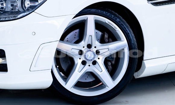 Buy Used MercedesâBenz SLKâClass White Car in Bangkok in Bangkok Buy Used MercedesâBenz SLKâClass White Car in Bangkok in Bangkok