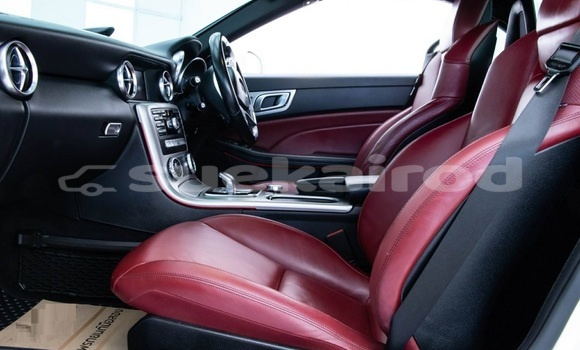 Buy Used MercedesâBenz SLKâClass White Car in Bangkok in Bangkok Buy Used MercedesâBenz SLKâClass White Car in Bangkok in Bangkok