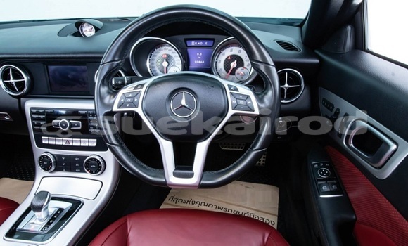 Buy Used MercedesâBenz SLKâClass White Car in Bangkok in Bangkok Buy Used MercedesâBenz SLKâClass White Car in Bangkok in Bangkok