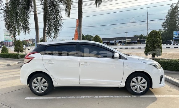 Buy Used Toyota Yaris White Car in Bangkok in Bangkok Buy Used Toyota Yaris White Car in Bangkok in Bangkok