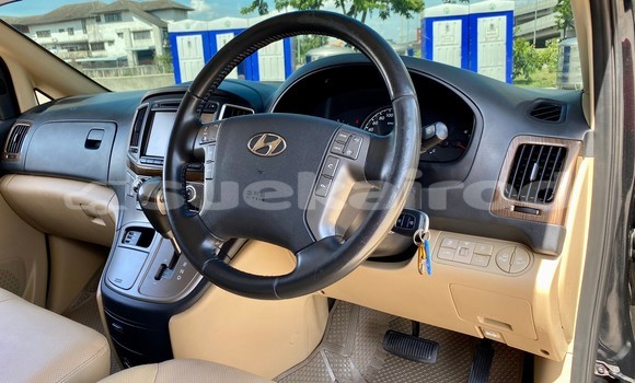 Buy Used Hyundai H1 Black Car in Bangkok in Bangkok Buy Used Hyundai H1 Black Car in Bangkok in Bangkok