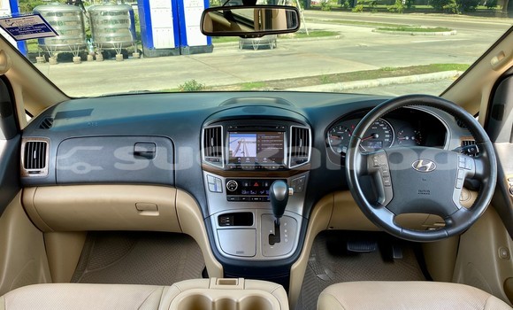 Buy Used Hyundai H1 Black Car in Bangkok in Bangkok Buy Used Hyundai H1 Black Car in Bangkok in Bangkok