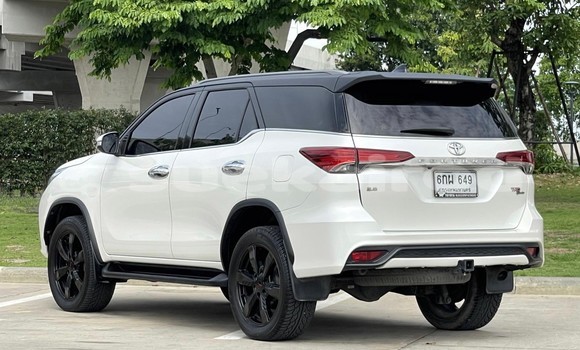 ซื้อ รถมือสอง Toyota Fortuner ขาว รถยนต์ ใน %{เมือง} ใน กรุงเทพมหานคร ซื้อ รถมือสอง Toyota Fortuner ขาว รถยนต์ ใน %{เมือง} ใน กรุงเทพมหานคร