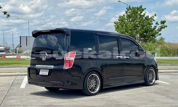 Buy Used Honda Stepwgn Black Car in Bangkok in Bangkok Buy Used Honda Stepwgn Black Car in Bangkok in Bangkok