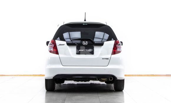 Buy Used Honda Jazz White Car in Bangkok in Bangkok Buy Used Honda Jazz White Car in Bangkok in Bangkok