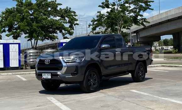 ซื้อ รถมือสอง Toyota Hiluxe Revo อื่น ๆ รถยนต์ ใน %{เมือง} ใน กรุงเทพมหานคร